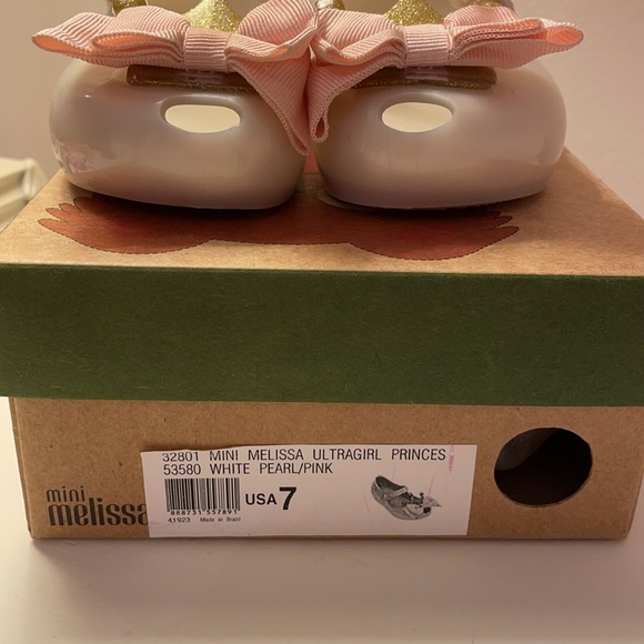 Mini Melissa Ultragirl Princess 👑 - Picture 2 of 8